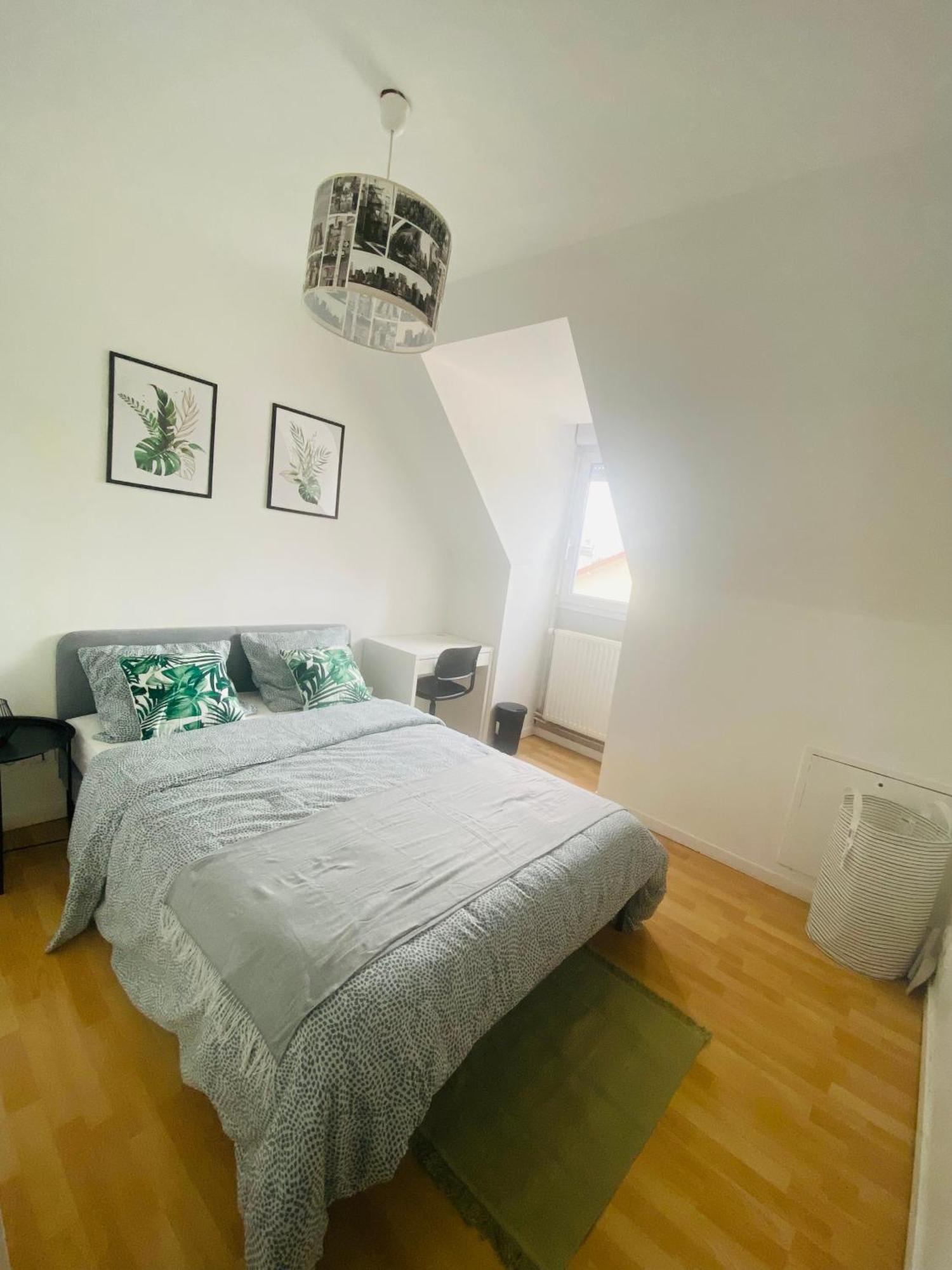 Maison Calme Et Spacieuse Pas De Fete Holiday home *